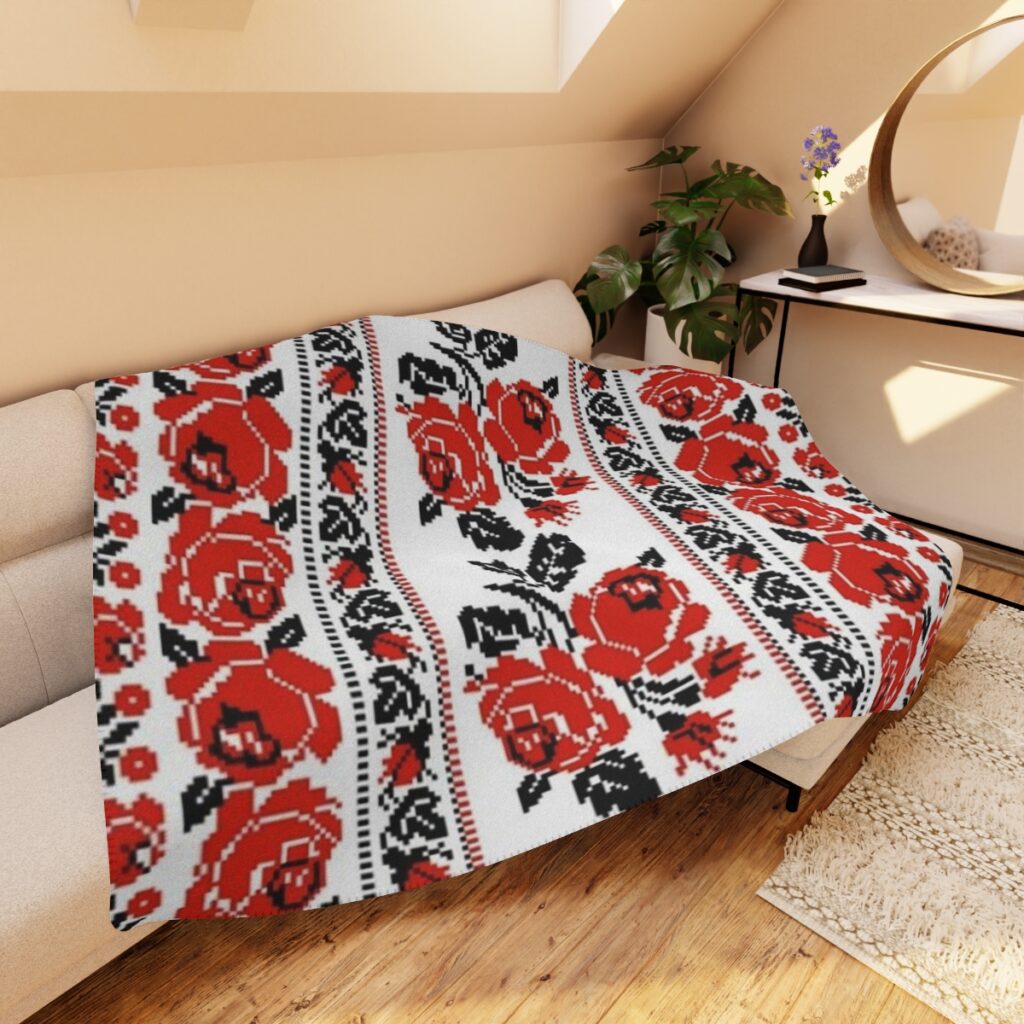 tan sherpa blanket “Ukrainian embroidery”