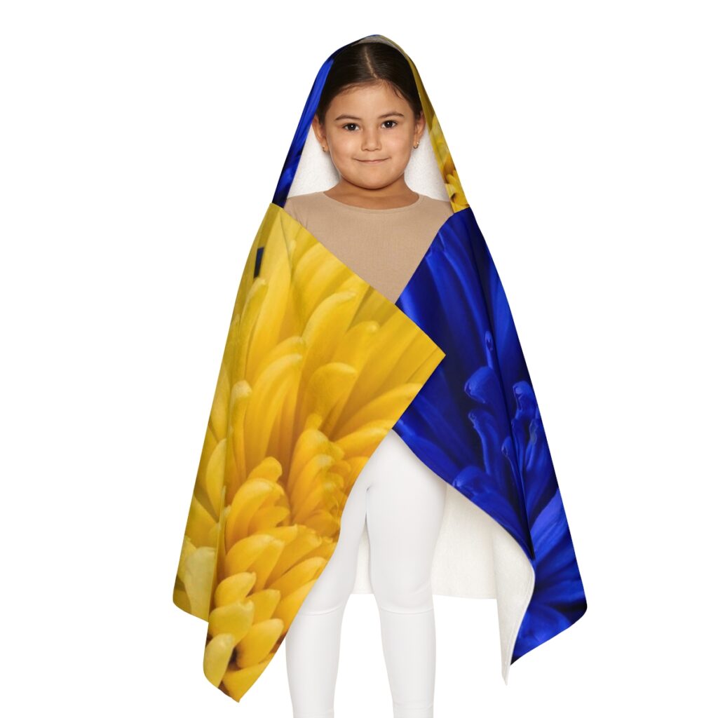 youth hooded towel “Blue-yellow flowers”