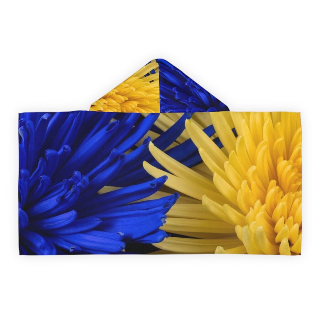 youth hooded towel “Blue-yellow flowers”