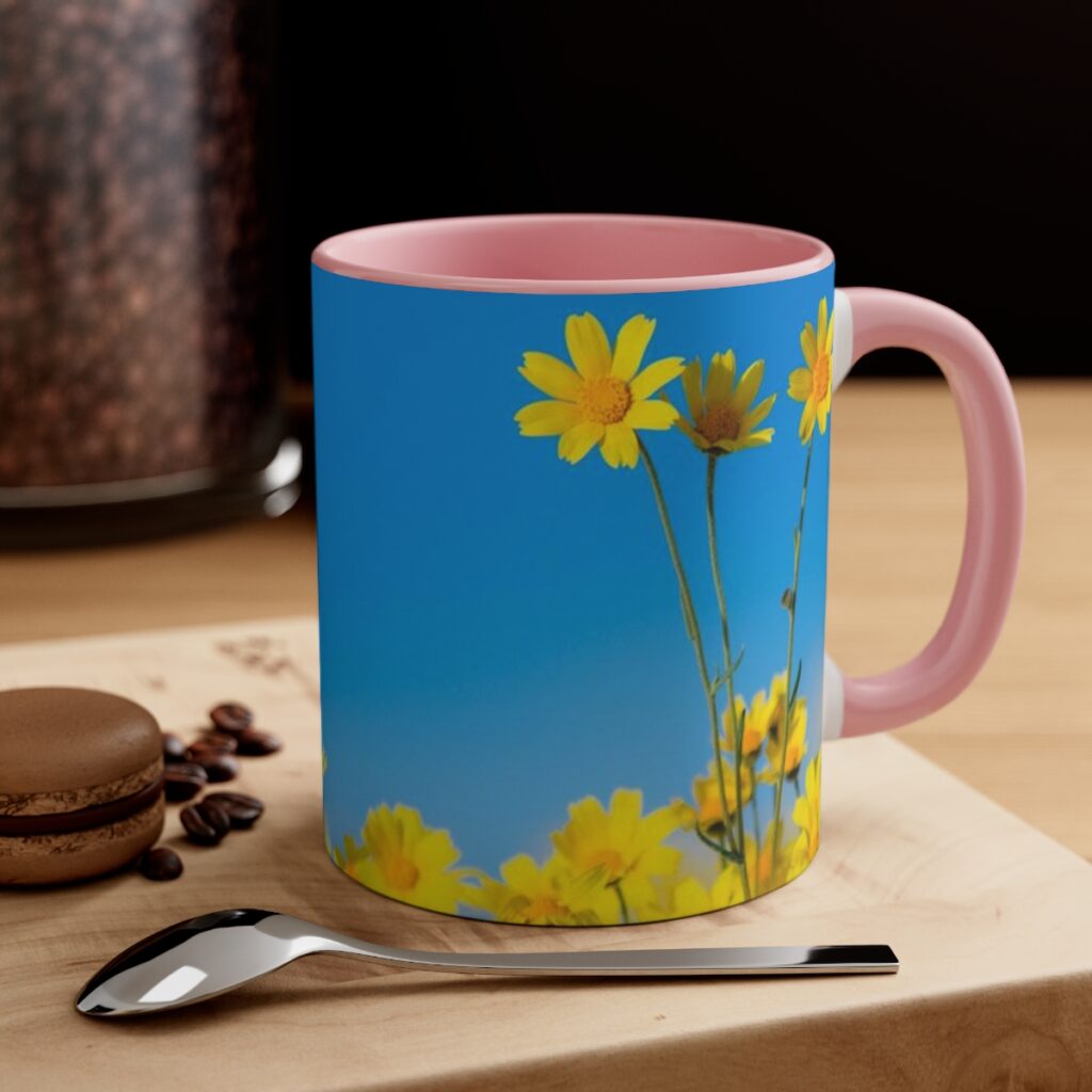 accent coffee mug “Blue-yellow daisies”