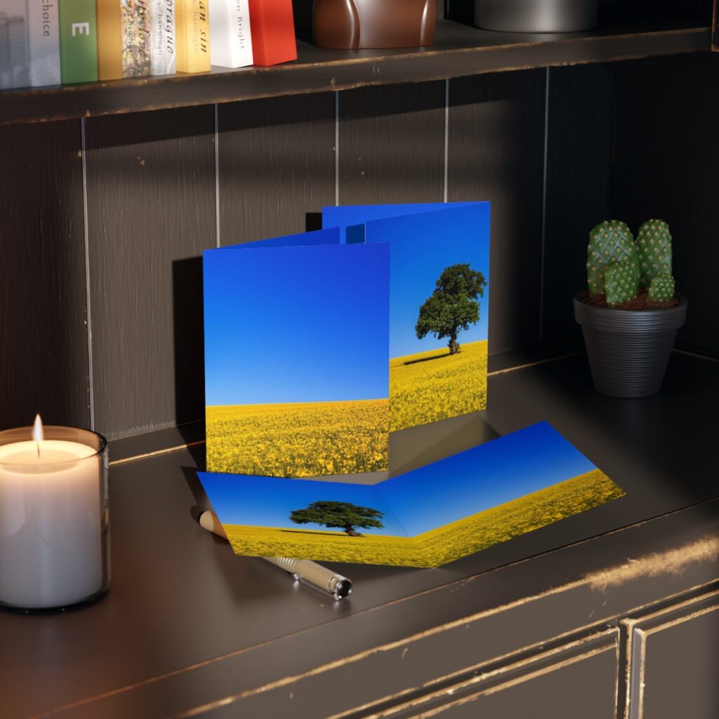 greeting cards “Blue-yellow field with a tree”